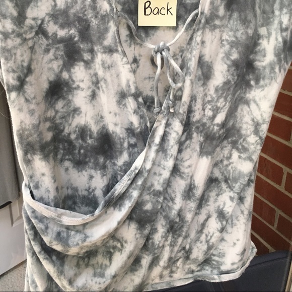 Billabong tyedye top w/open tie back & tiny alum. stud trim around armholes. Lg. - Picture 2 of 9